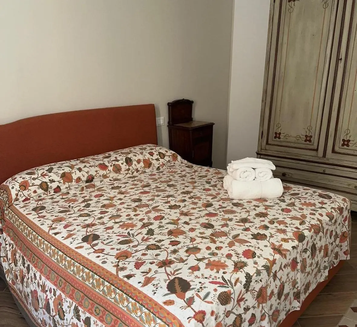 Residenza Verde Corso Vittorio Trapani 0*,
